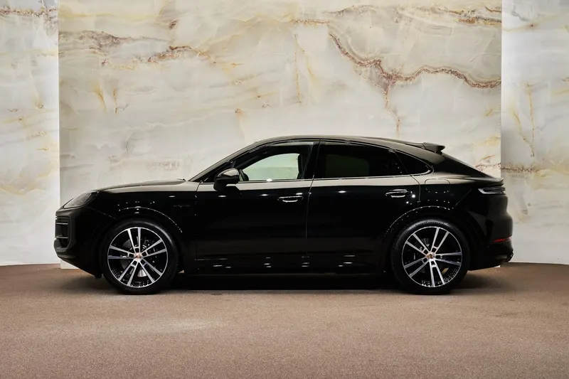 Porsche Cayenne (2025)
