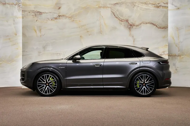 Porsche Cayenne (2025)