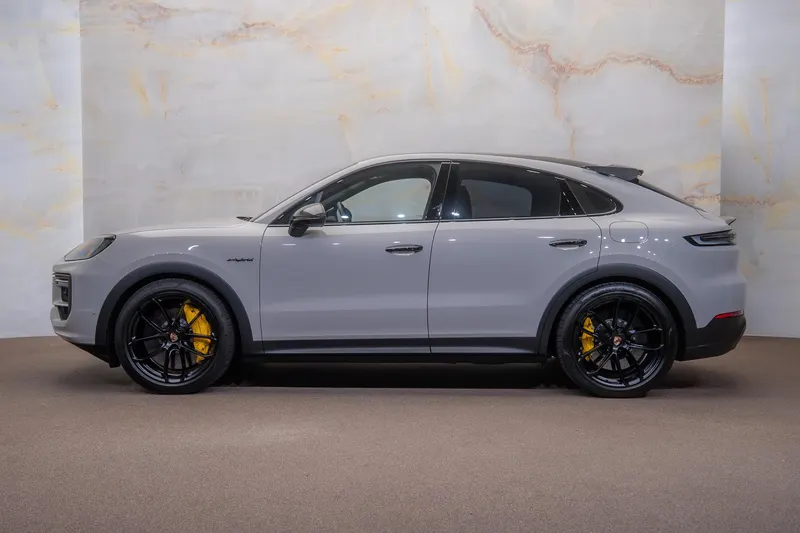 Porsche Cayenne (2025)