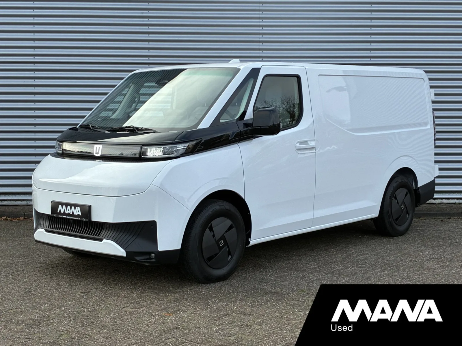 Farizon SV (2025) — foto 1