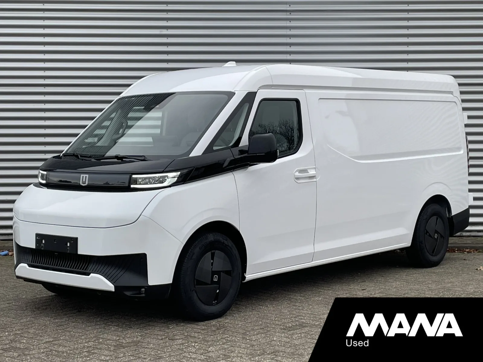 Farizon SV (2025) — foto 1