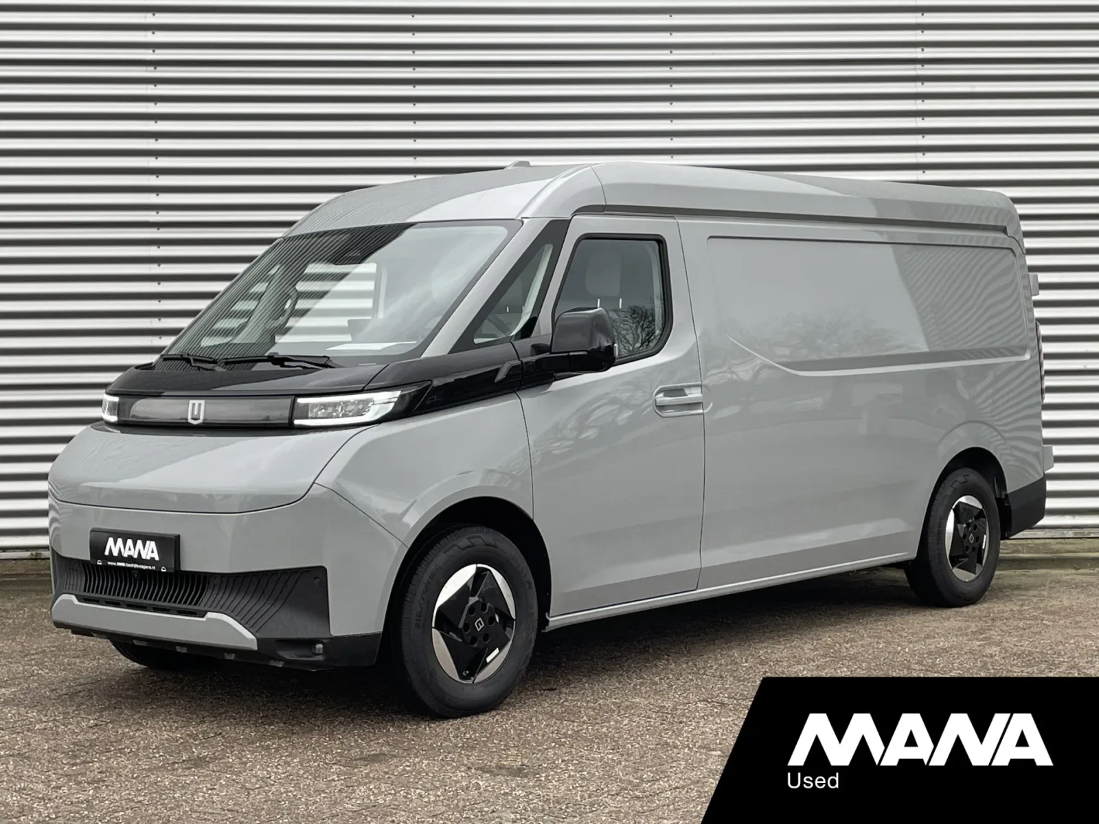 Farizon SV (2025) — foto 1