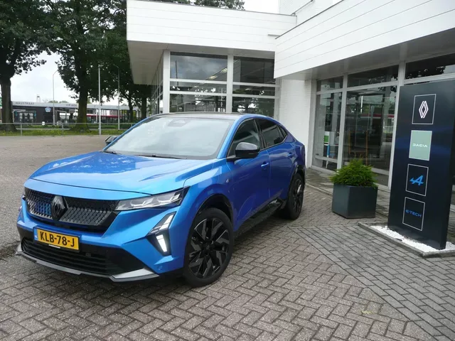 Renault Rafale (2025) — foto 1