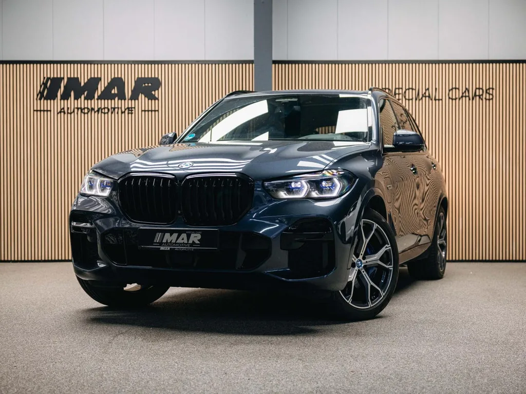 BMW X5 (2022) — foto 1