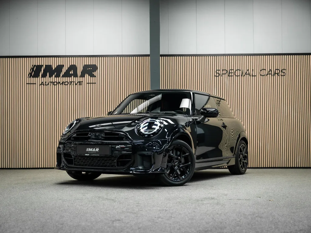 MINI Cooper (2024) — foto 1