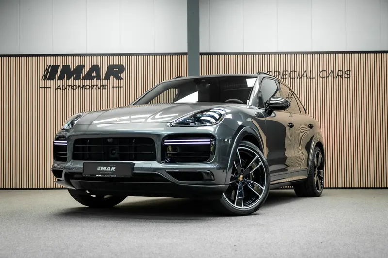 Porsche Cayenne (2021)