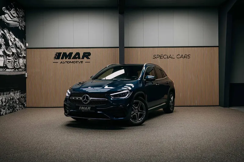 Mercedes-Benz GLA (2021)