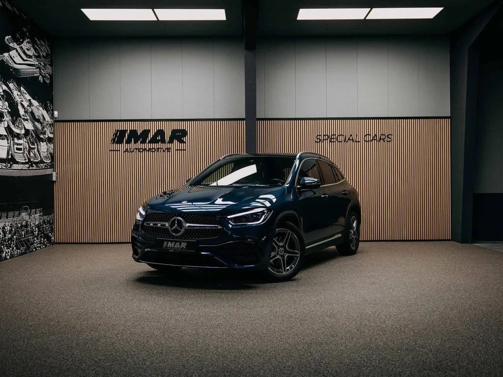 Mercedes-Benz GLA (2021) — foto 1
