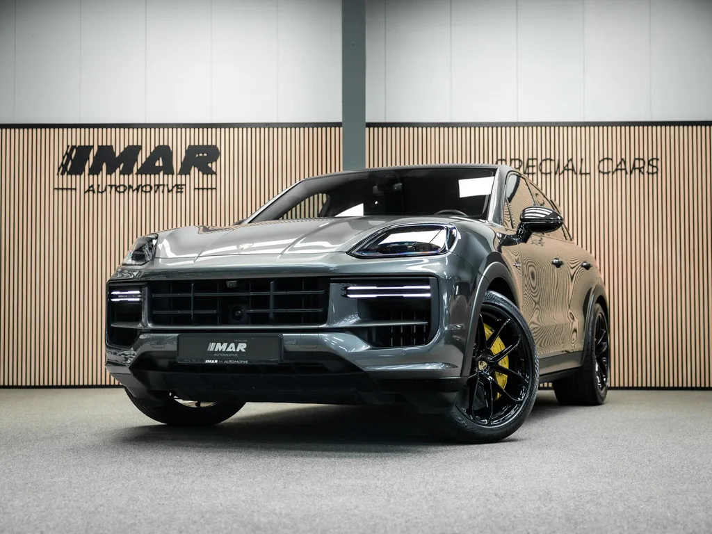 Porsche Cayenne (2024) — foto 1