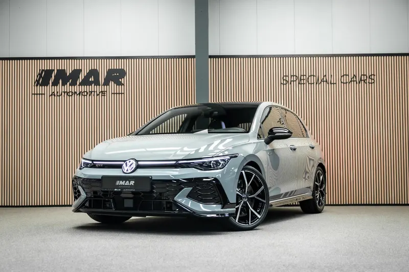 Volkswagen Golf (2025)