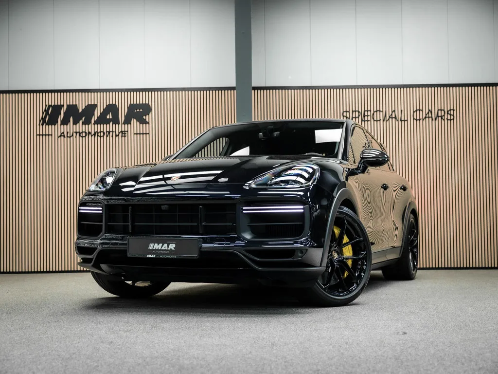 Porsche Cayenne (2022) — foto 1