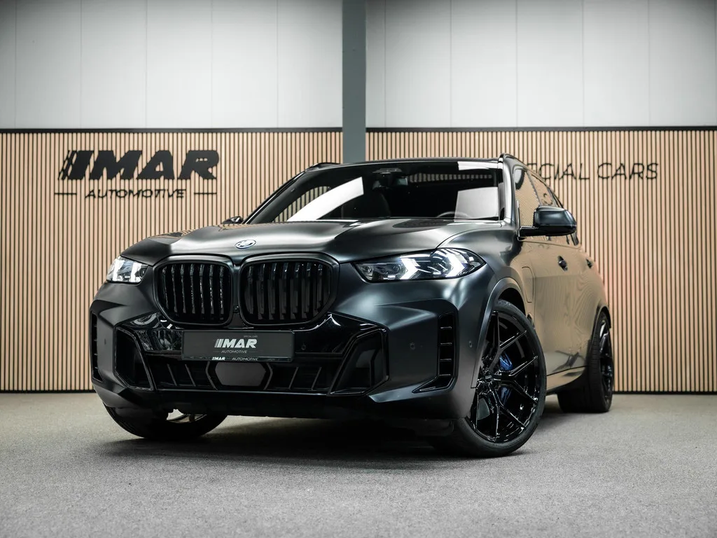 BMW X5 (2024) — foto 1