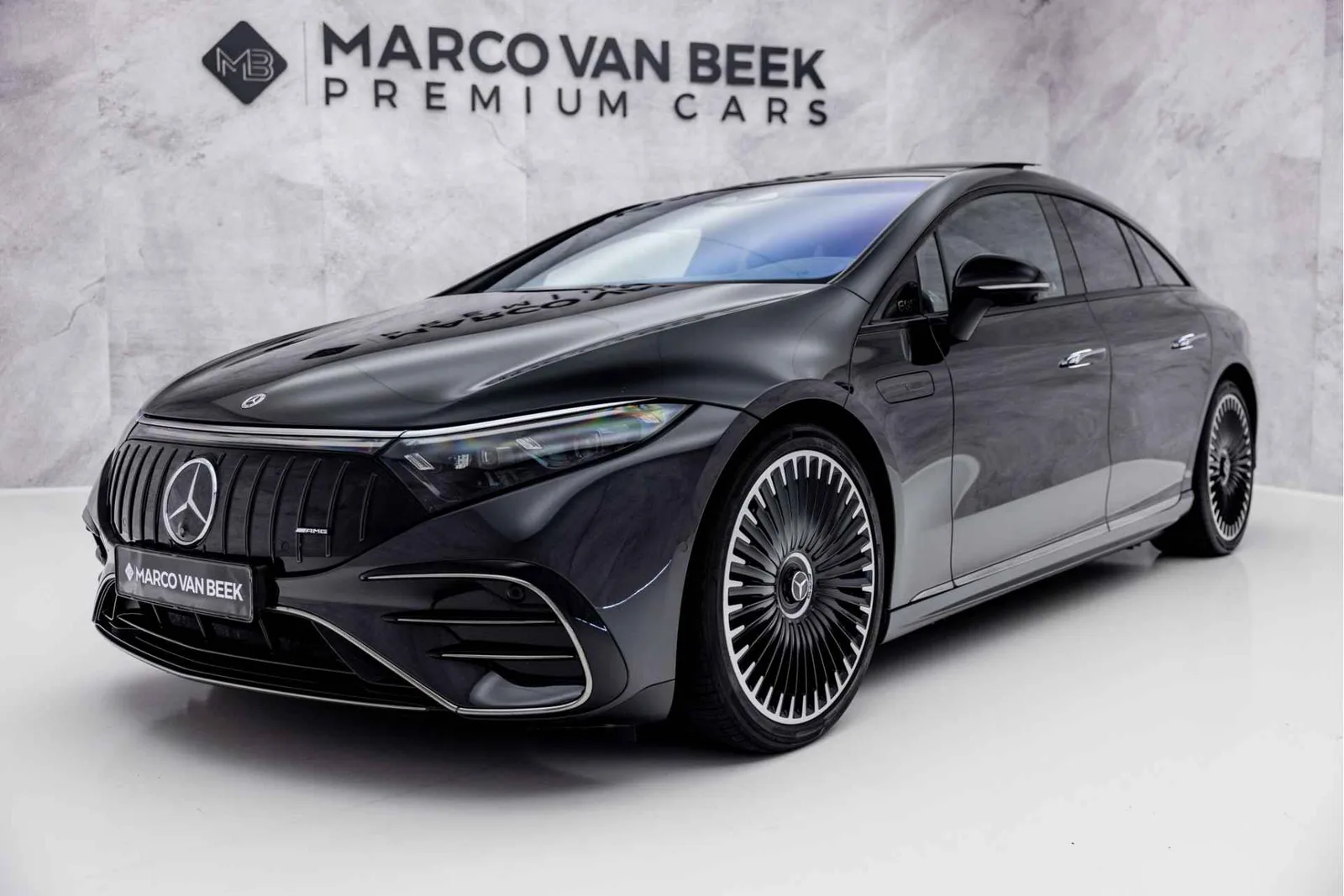 Mercedes-Benz EQS (2023) — foto 1
