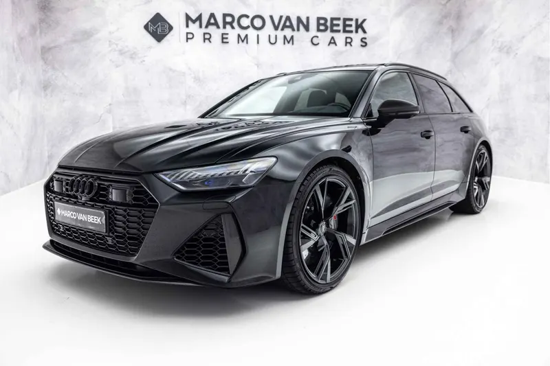Audi RS6 (2022)