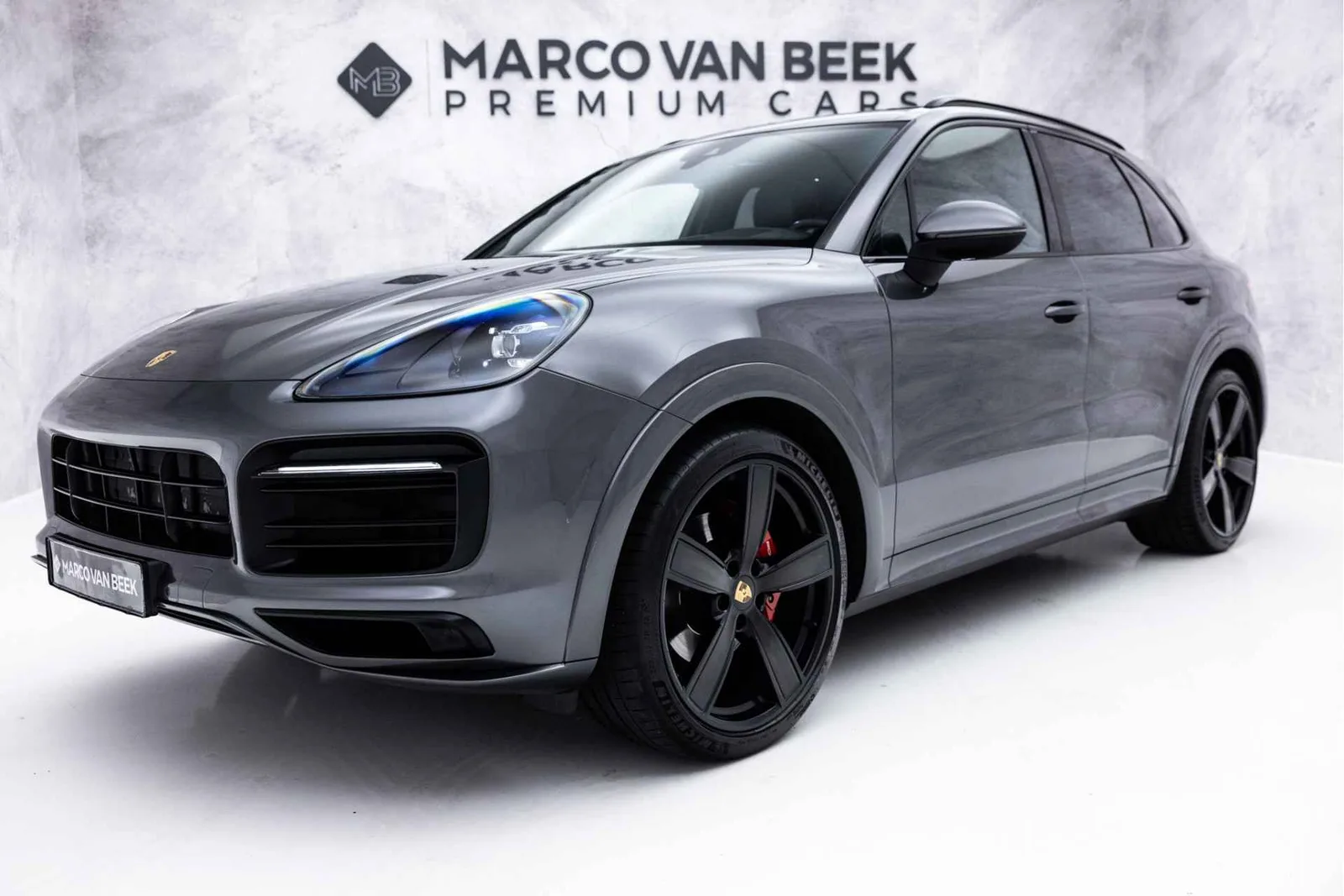 Porsche Cayenne (2019) — foto 1