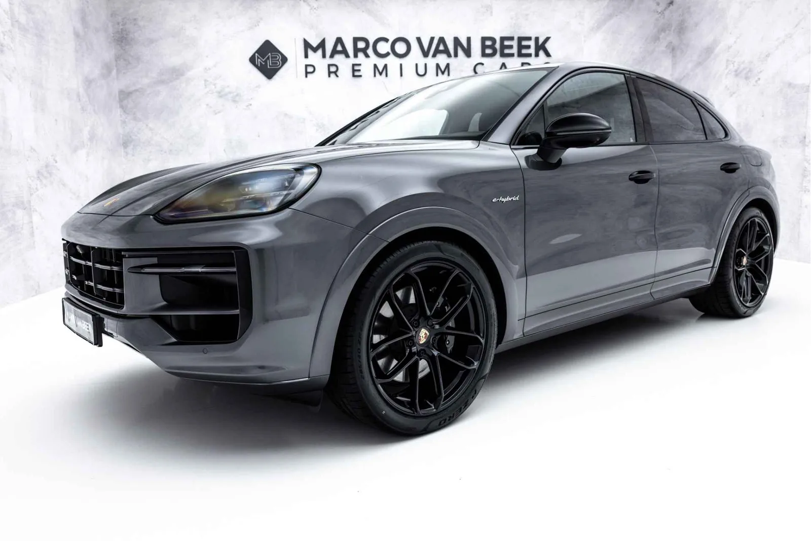 Porsche Cayenne (2025) — foto 1