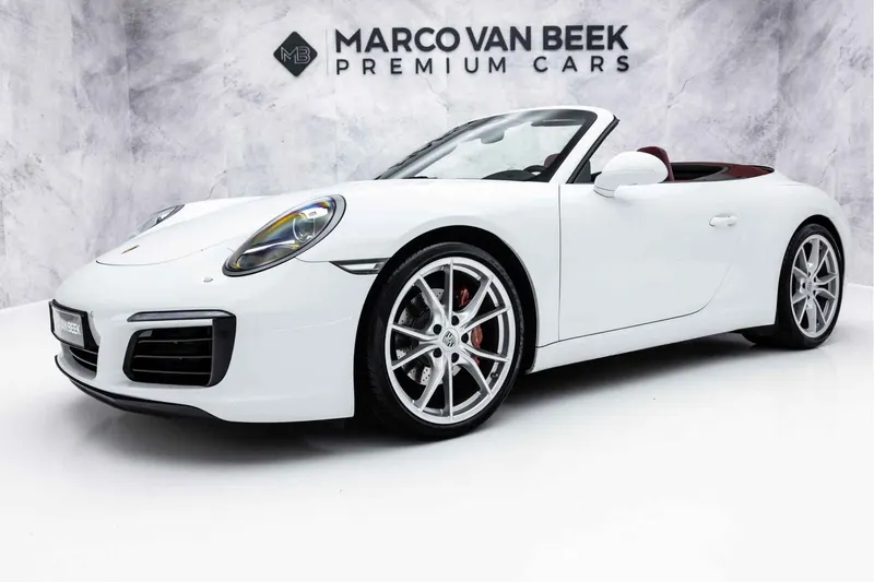 Porsche 911 (2017)