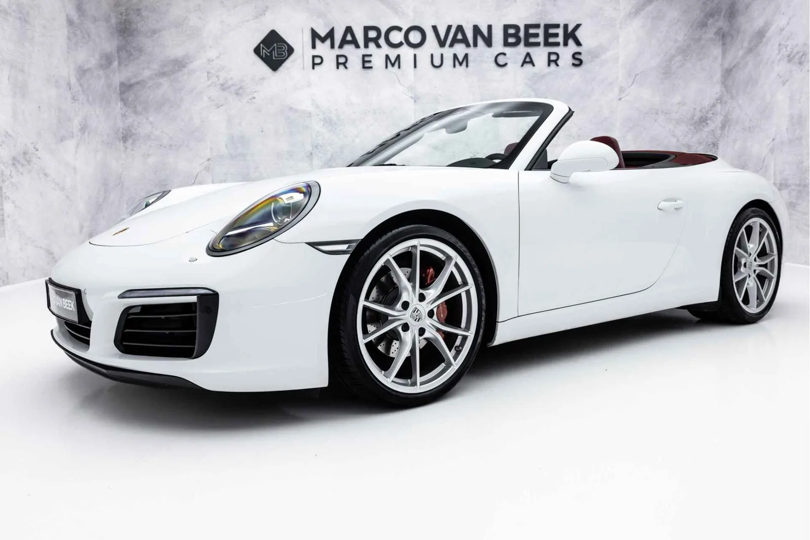 Porsche 911 (2017) — foto 1