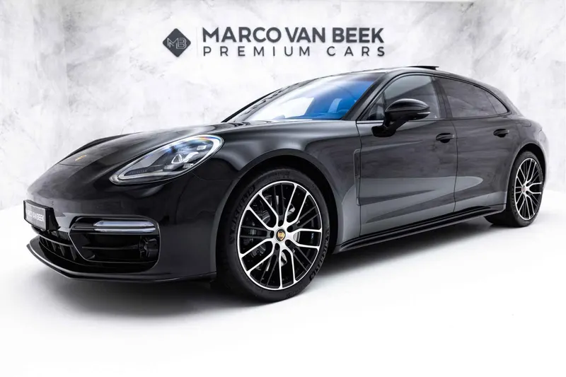 Porsche Panamera (2023)