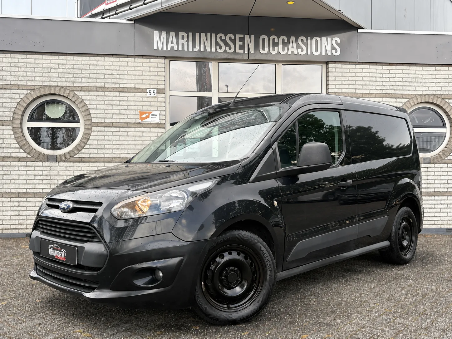 Ford Transit Connect (2016) — foto 1