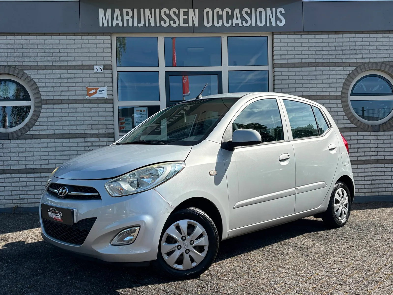 Hyundai i10 (2011) — foto 1