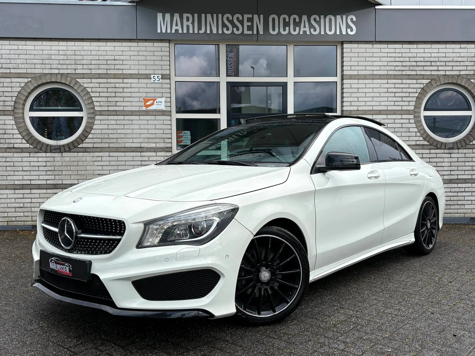 Mercedes-Benz CLA-Klasse (2014) — foto 1