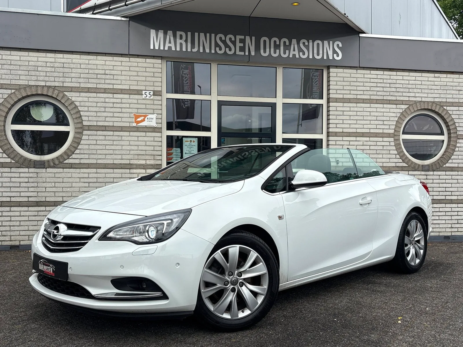 Opel Cascada (2016) — foto 1