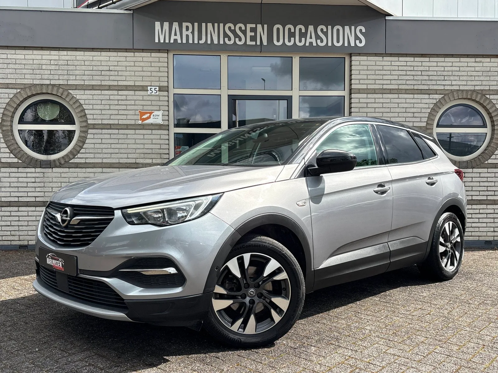 Opel Grandland X (2018) — foto 1