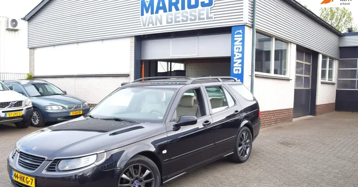Saab 9-5 (2009) — foto 1