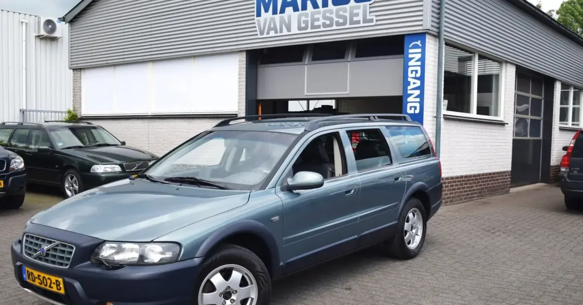 Volvo Xc70 (2000) — foto 1