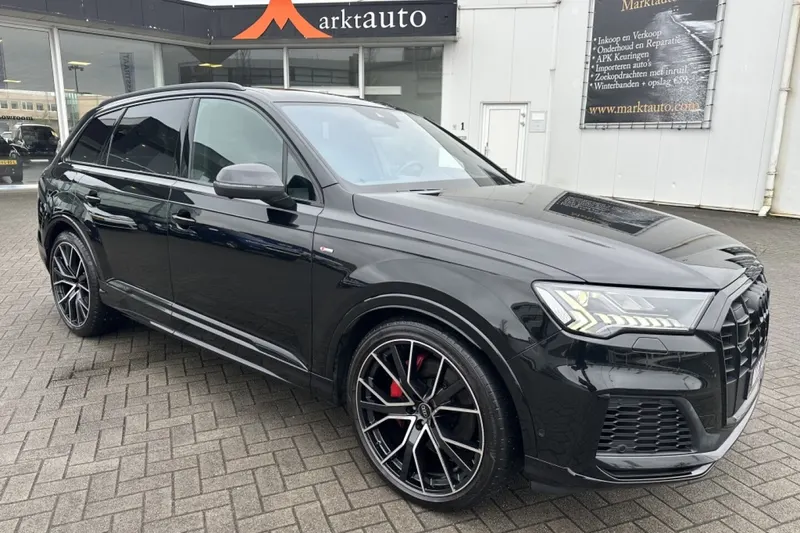 Audi Q7 (2023)