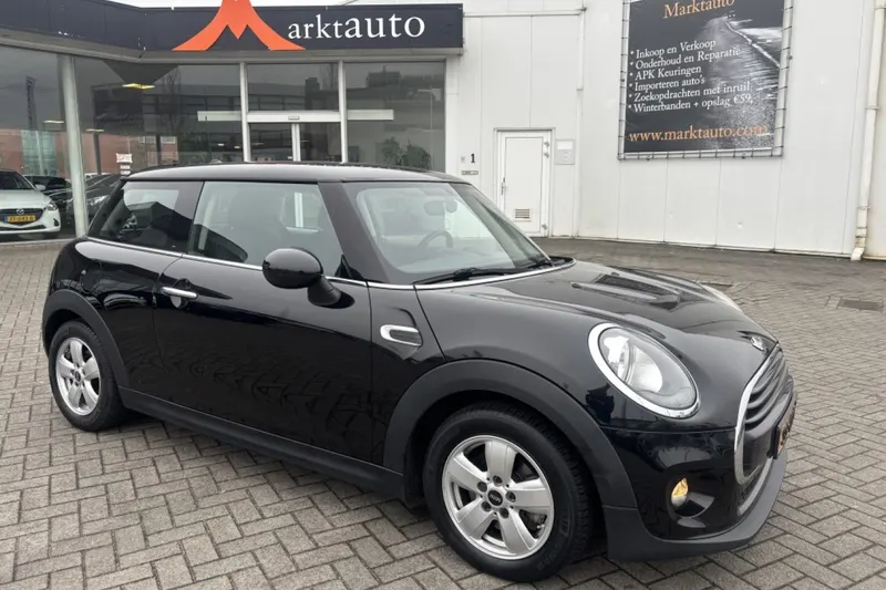 MINI Cooper (2018)