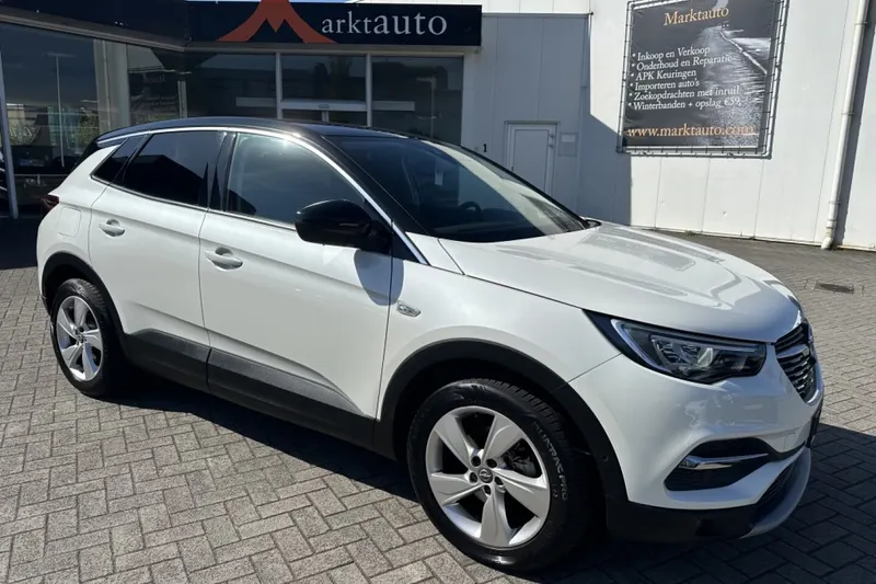 Opel Grandland X (2020)