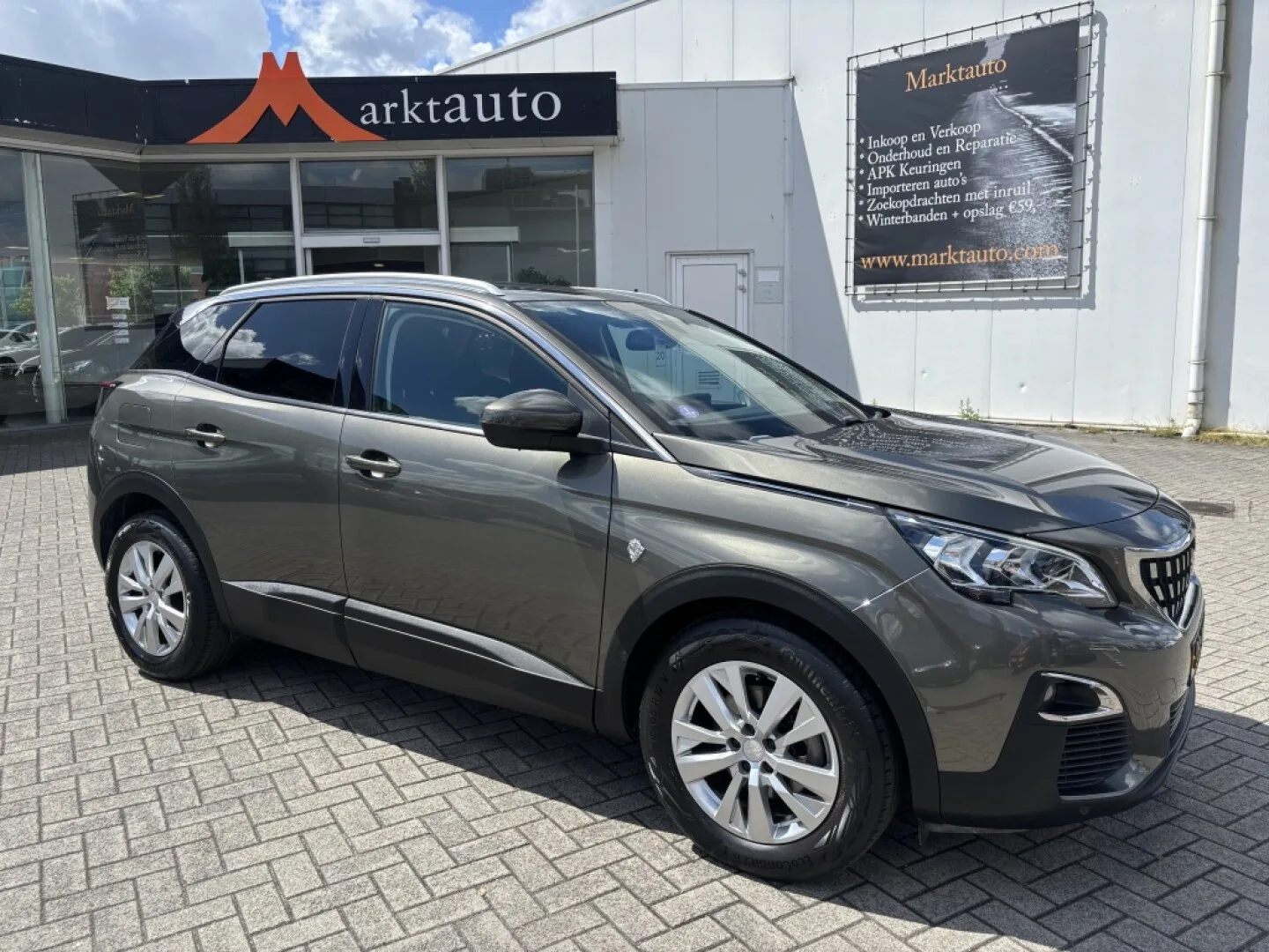 Peugeot 3008 (2017) — foto 1
