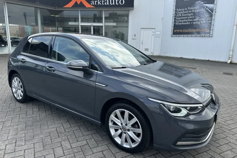 Volkswagen Golf (2020)