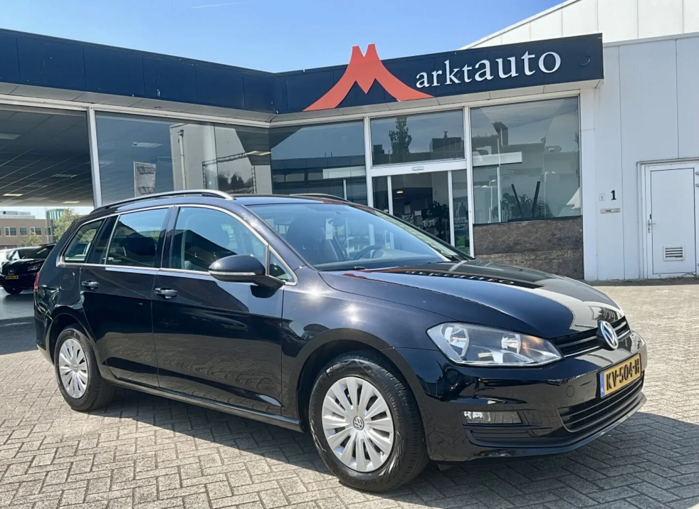 Volkswagen Golf (2017) — foto 1