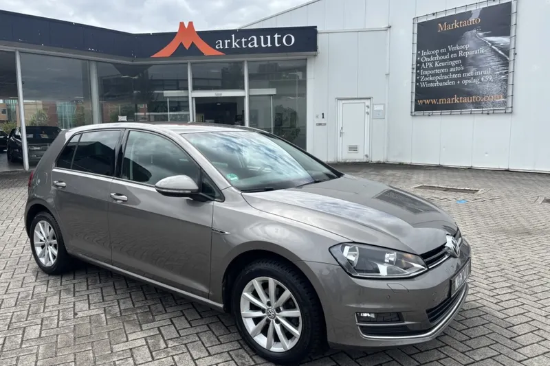 Volkswagen Golf (2015)