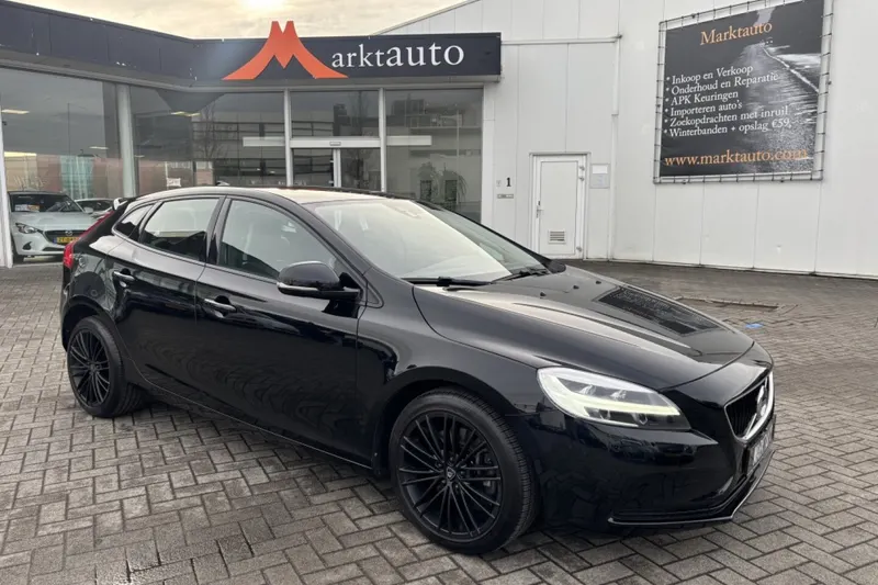 Volvo V40 (2019)