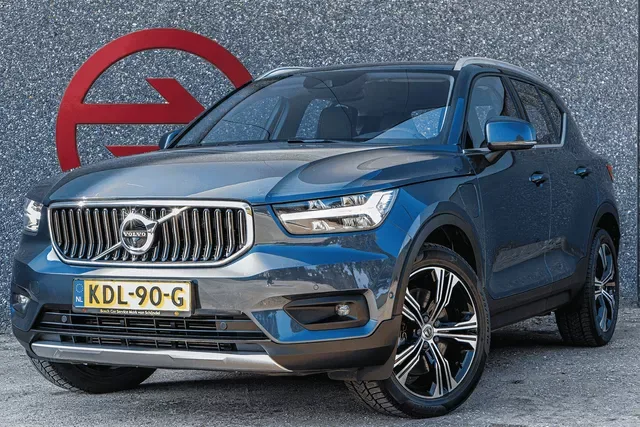 Volvo XC40 (2020) — foto 1