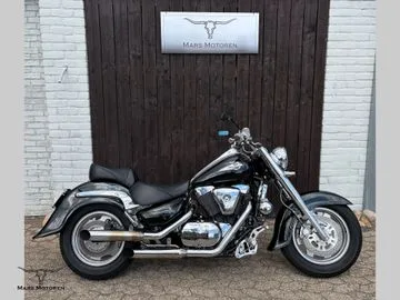 Suzuki VL 1500 Intruder (1998) — foto 1