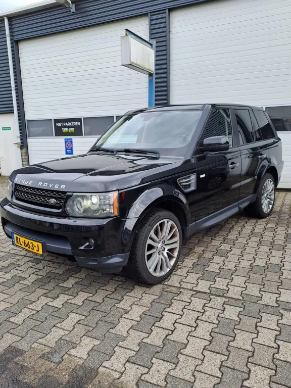 Land Rover Range Rover (2011) — foto 1