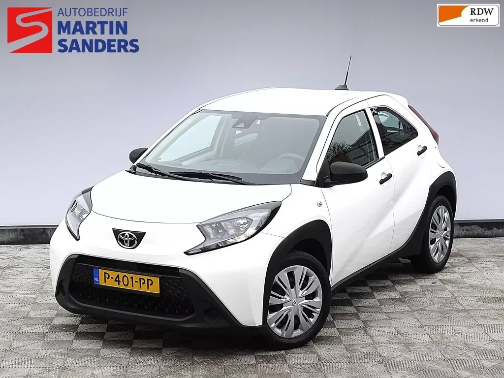 Toyota Aygo X (2022) — foto 1