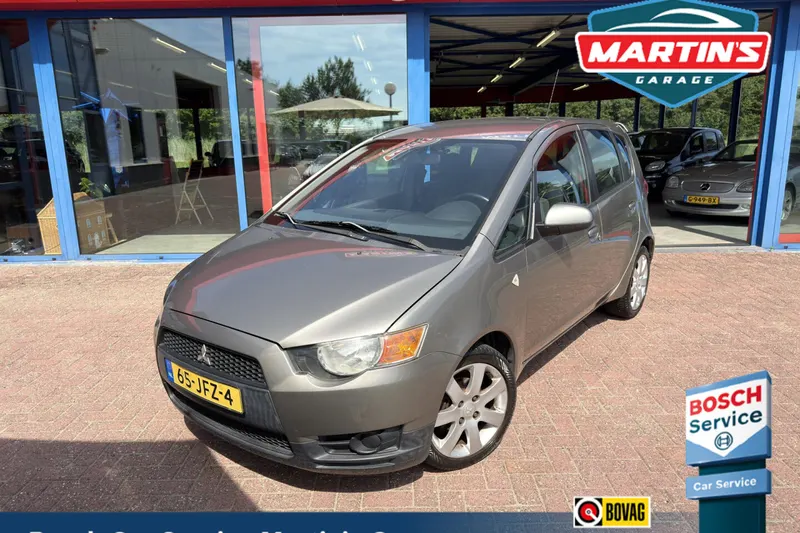 Mitsubishi Colt (2009)