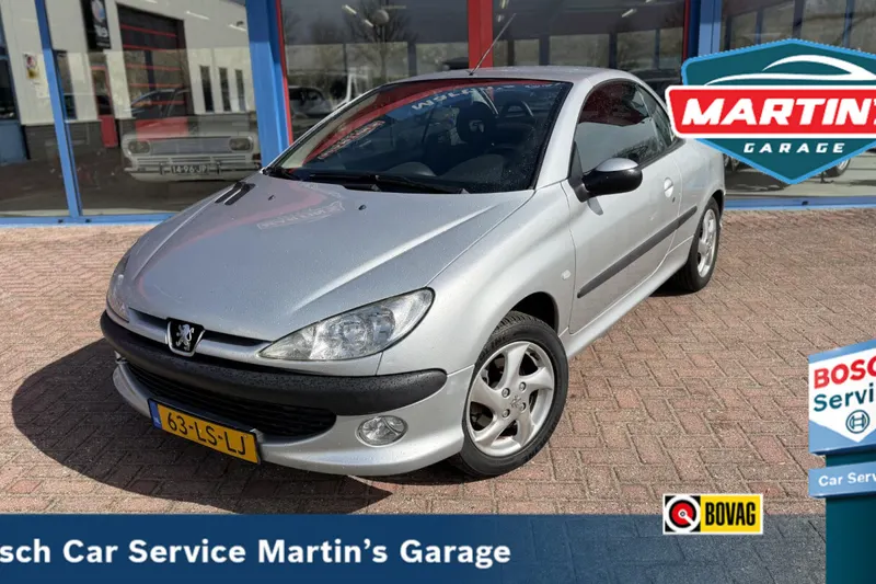 Peugeot 206 (2003)