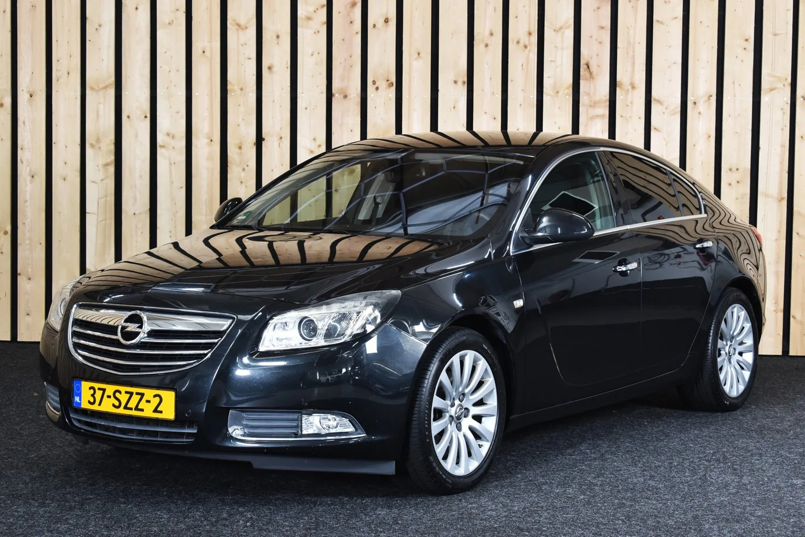 Opel Insignia (2012) — foto 1