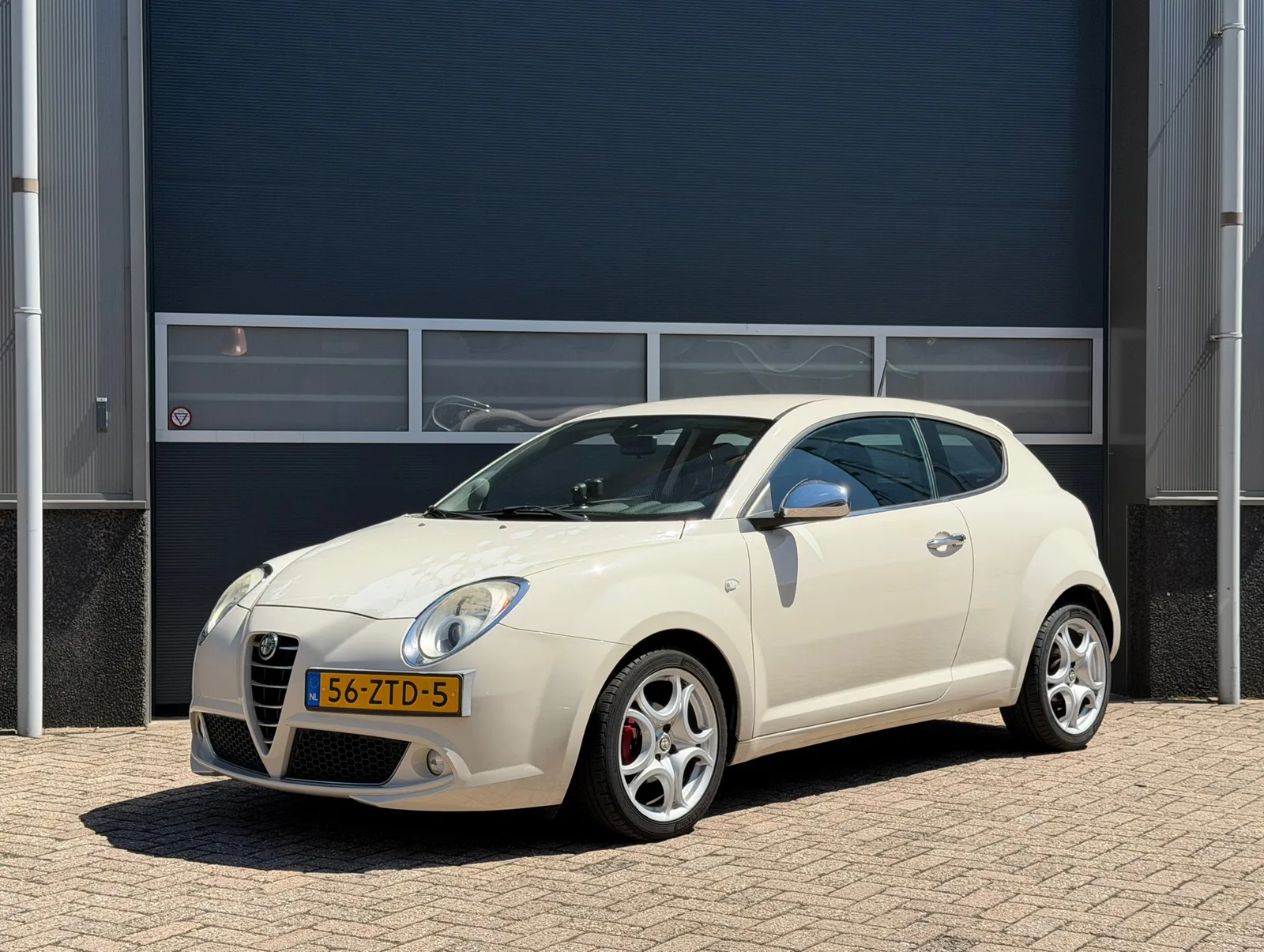 Alfa Romeo Mito (2013) — foto 1