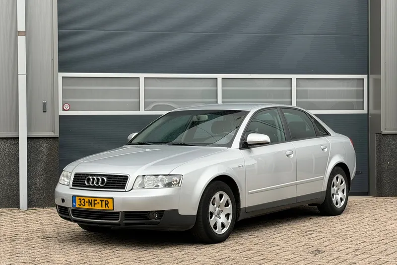 Audi A4 (2003)