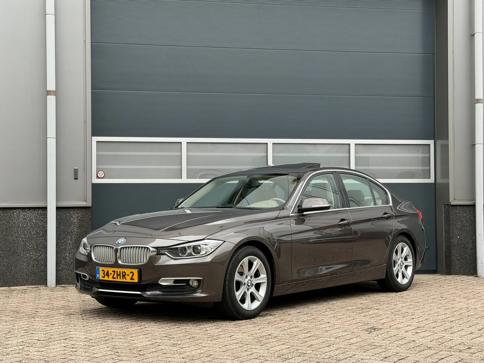 BMW 3-Serie (2012) — foto 1