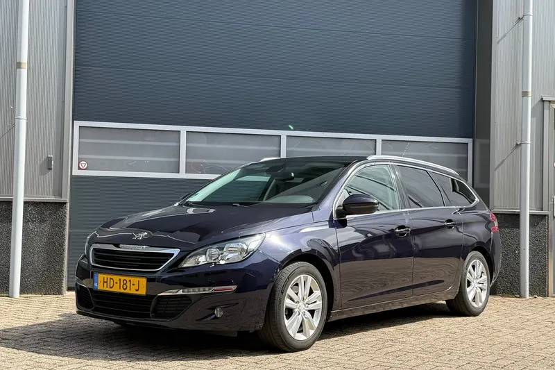 Peugeot 308 (2015)