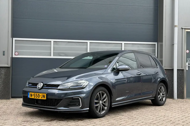 Volkswagen Golf (2018)